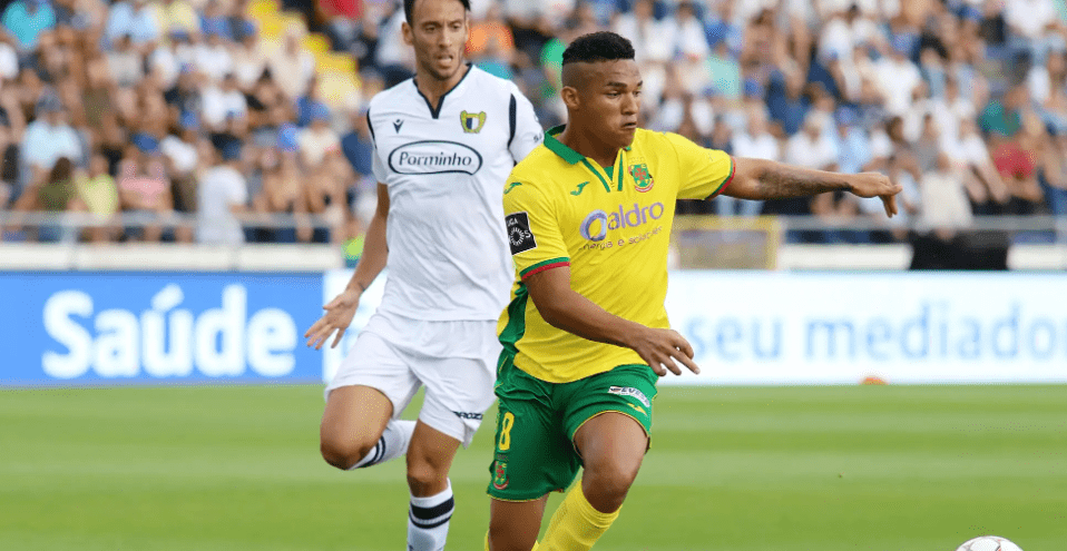 冲刺阶段葡超传出新动向,埃因霍温豪取连胜,管理层表态:目标明确,轮换策略成焦点的简单介绍 冲刺阶段葡超传出新动向,埃因霍温豪取连胜,管理层表态:目标明确,轮换策略成焦点的简单介绍